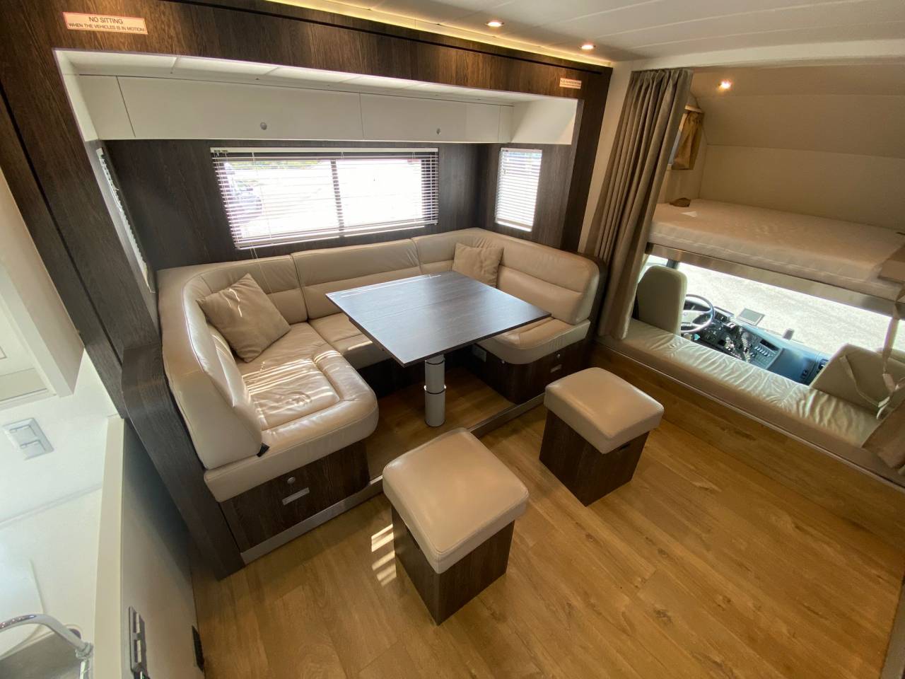 Camión para caballos Scania P 410 2017 De segunda mano