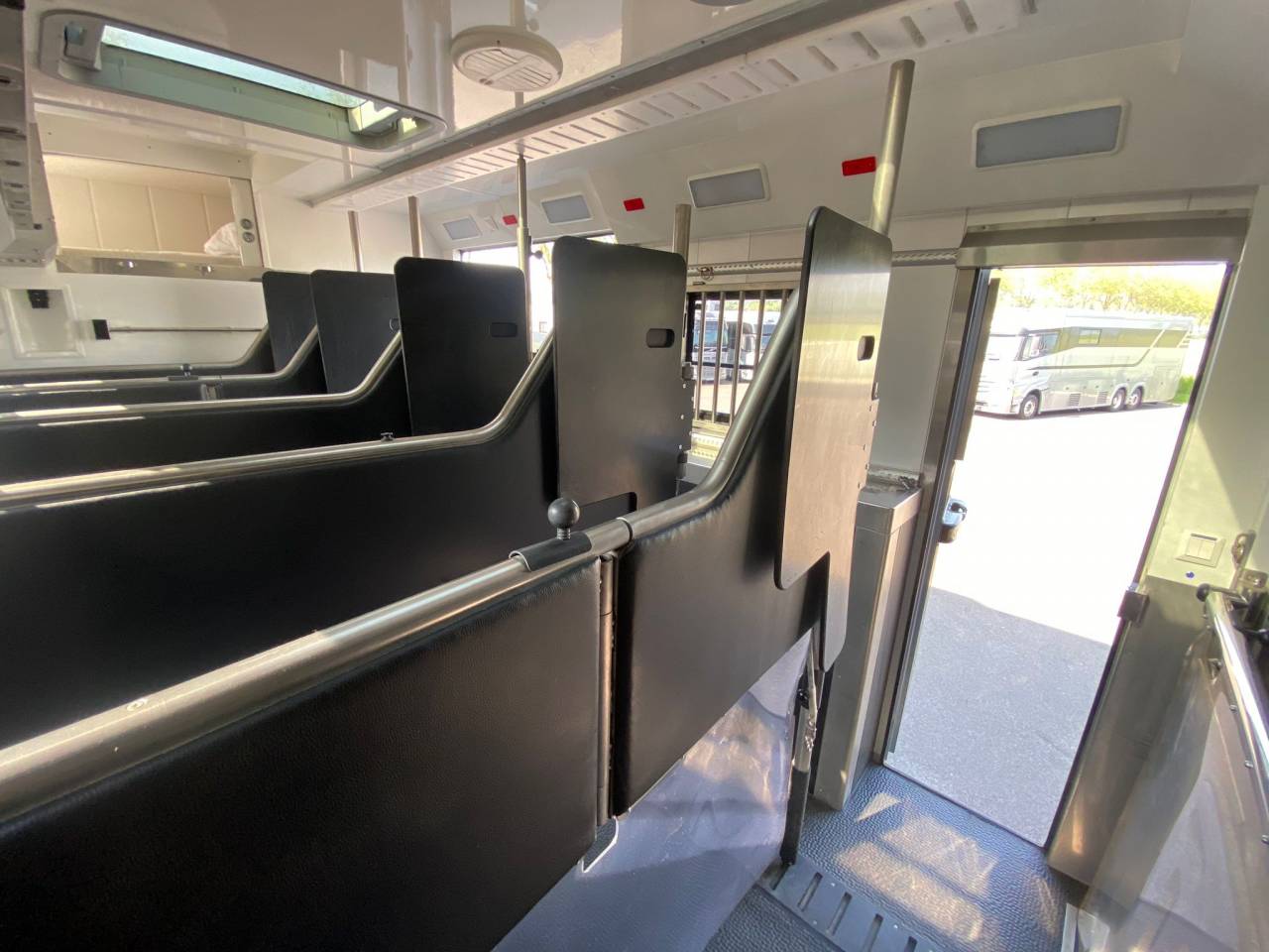 Camión para caballos Scania P 410 2017 De segunda mano