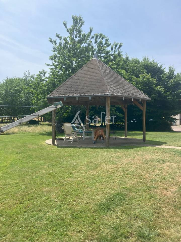 Propiedad rural En venta Yonne