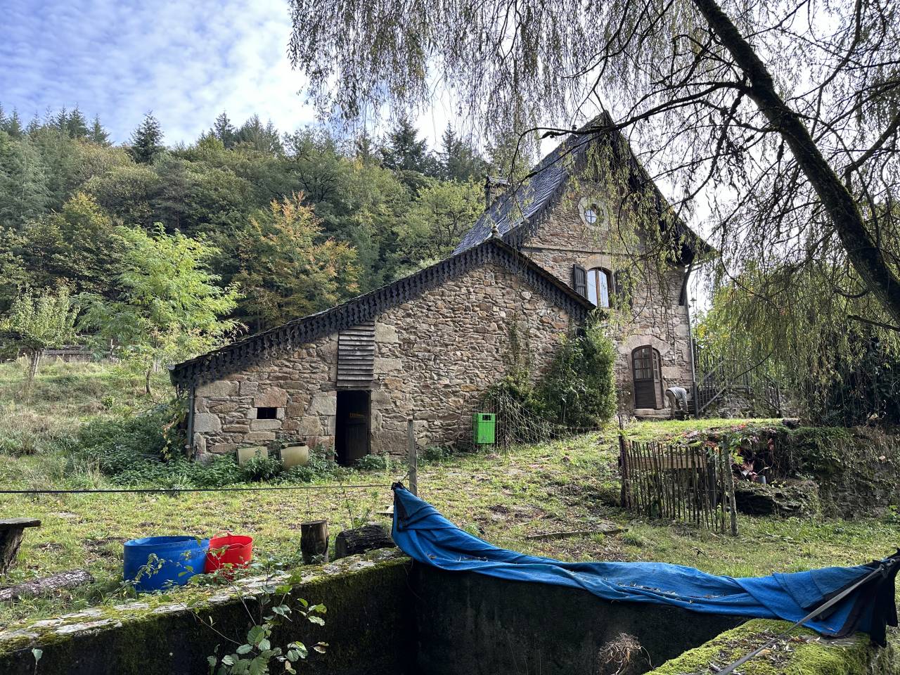 Bonita residencia ecuestre En venta Cantal