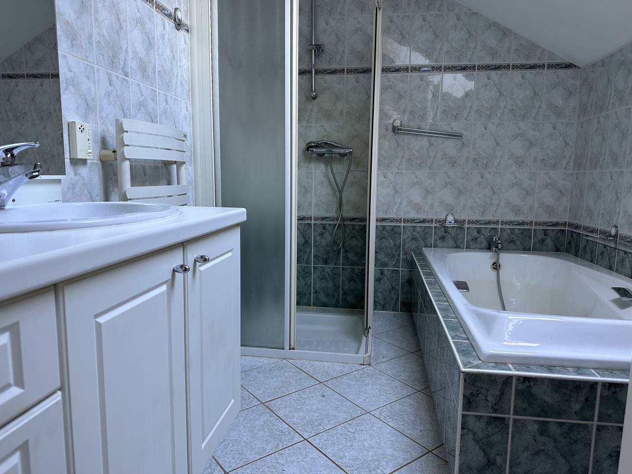 Bonita residencia ecuestre En venta Cantal