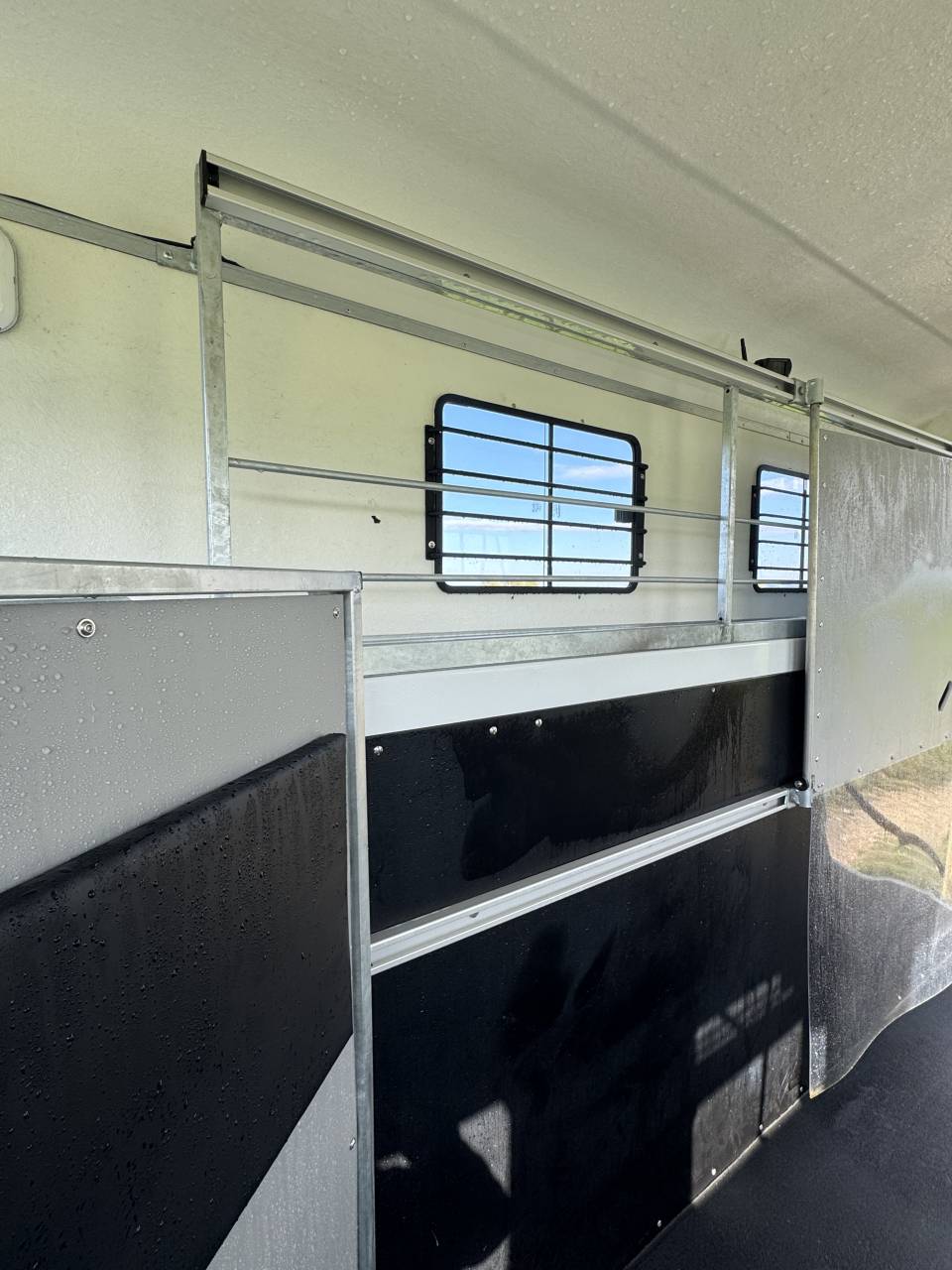 Van caballos Fautras Oblic +3 victorius 3 Caballos 2024 De segunda mano