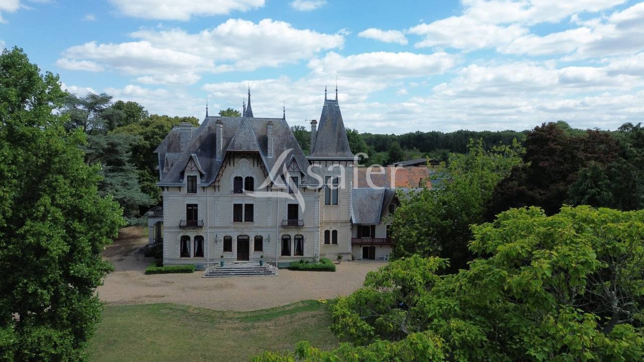 Explotación agrícola En venta Vienne