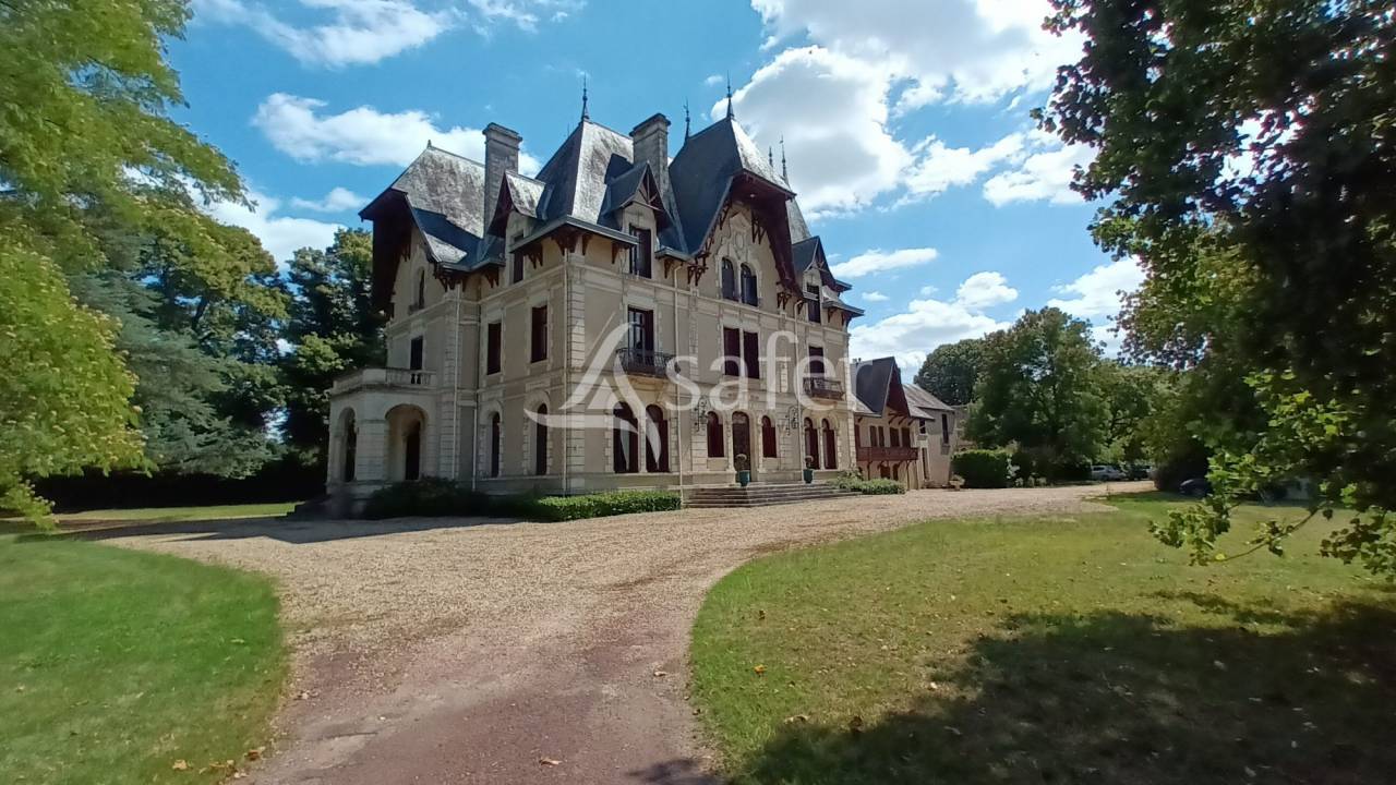 Explotación agrícola En venta Vienne