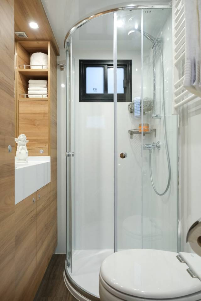 Camión para caballos Krismar Scania P420 2025 Nuevo