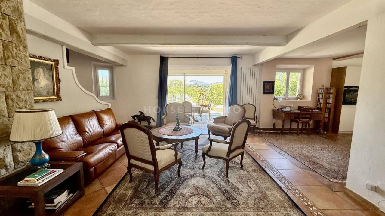 Propiedad ecuestre En venta Var