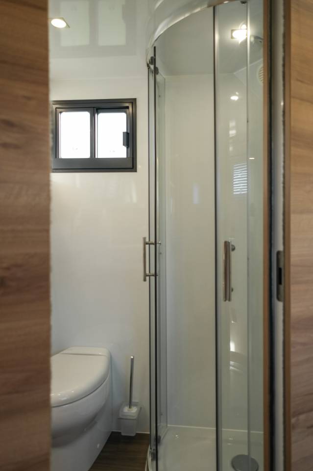 Camión para caballos Krismar Iveco Daily 2025 Nuevo