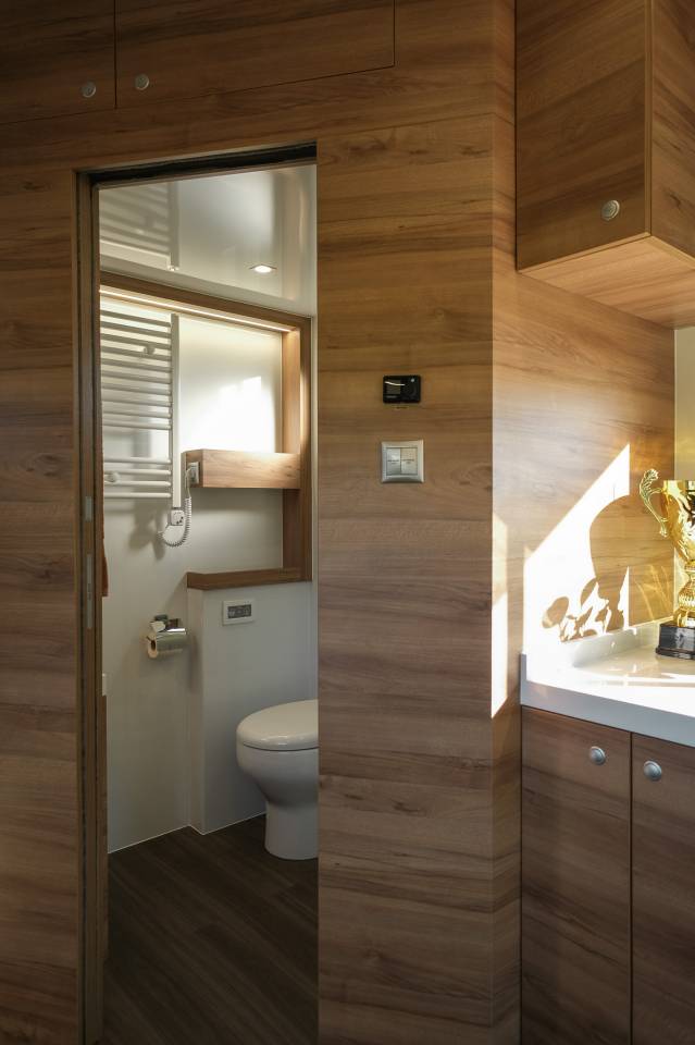 Camión para caballos Krismar Iveco Daily 2025 Nuevo