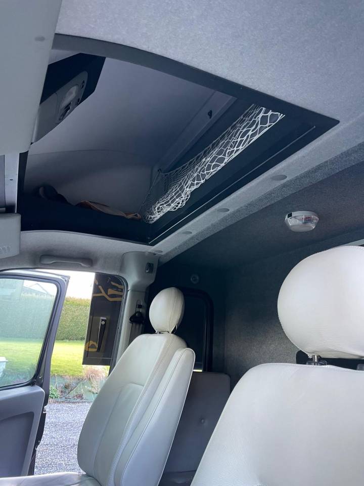 Furgoneta para caballos Renault Master 2006 De segunda mano