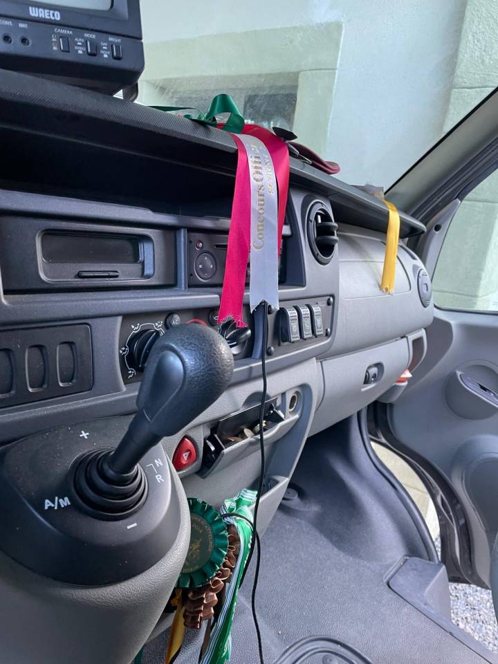 Furgoneta para caballos Renault Master 2006 De segunda mano