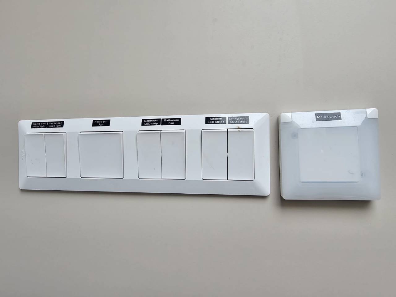 Van caballos STX Exclusive Trailer 3 Caballos 2023 De segunda mano