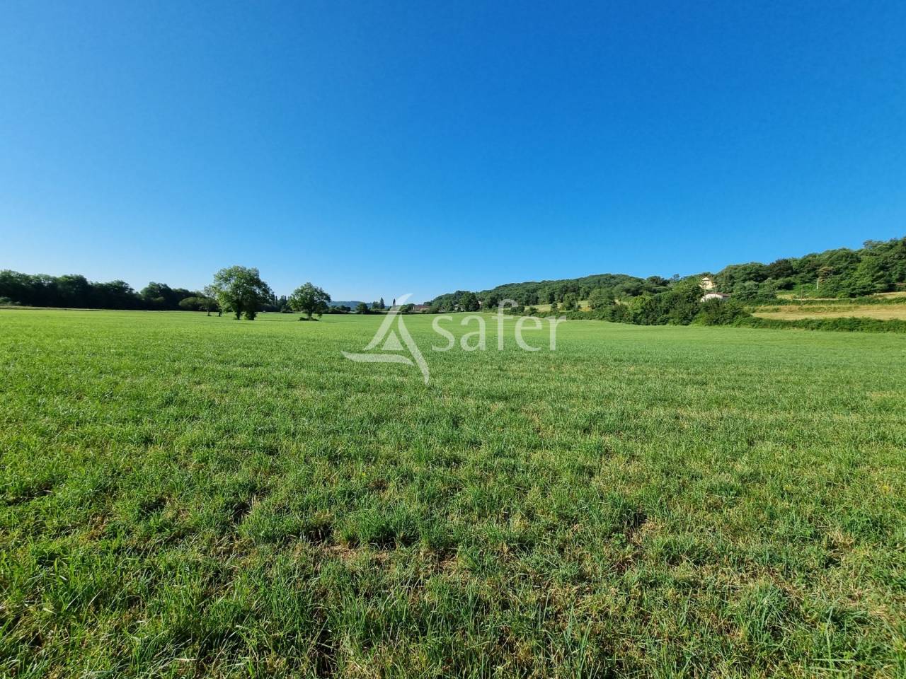 Explotaci&oacute;n agr&iacute;cola En venta Altos Pirineos