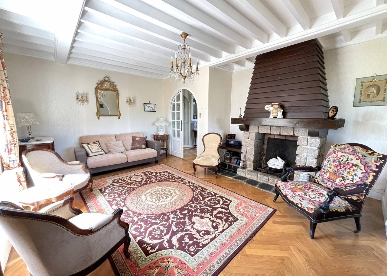 Bonita residencia ecuestre En venta Ain