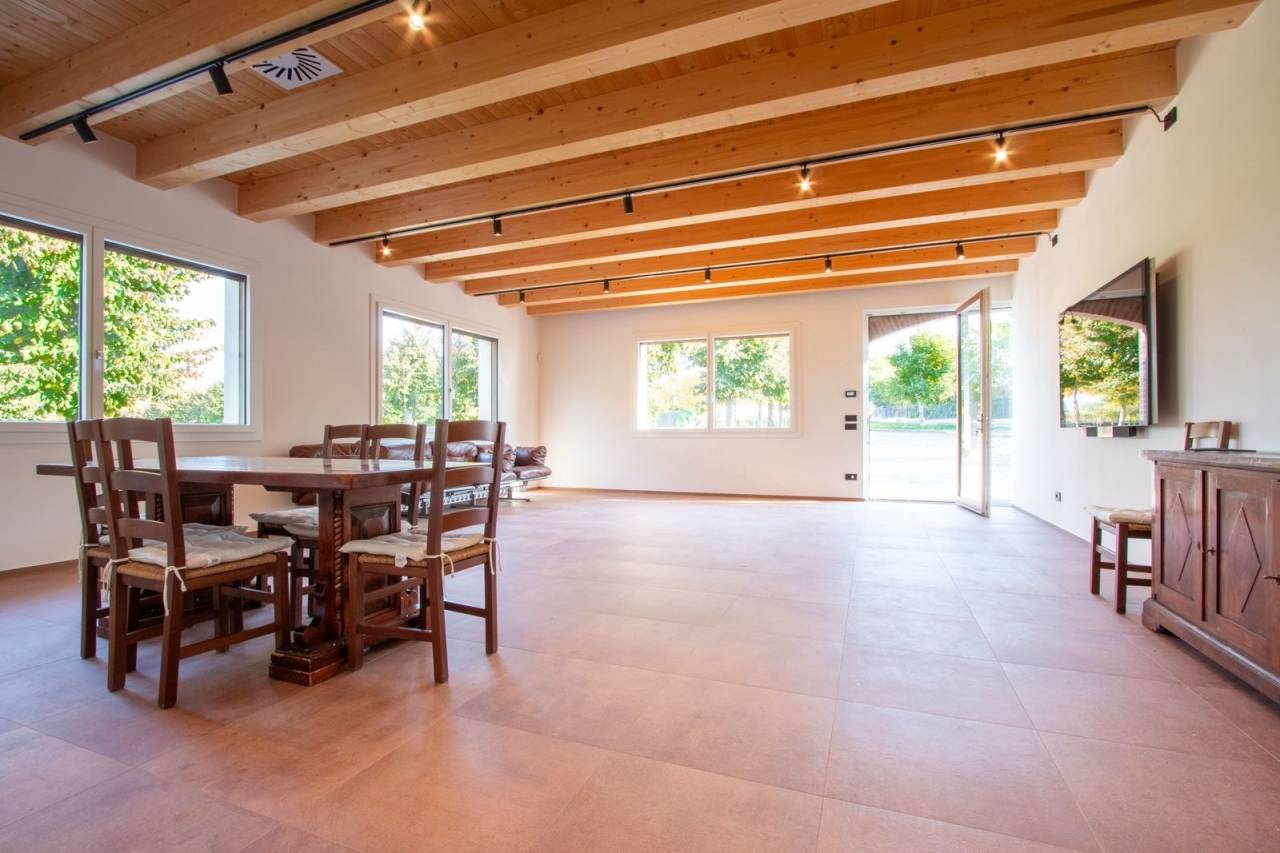 Granja ecuestre En venta Verona