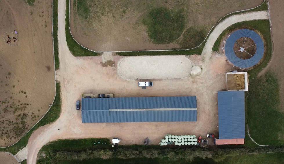 Cuadra de propietarios En venta Calvados