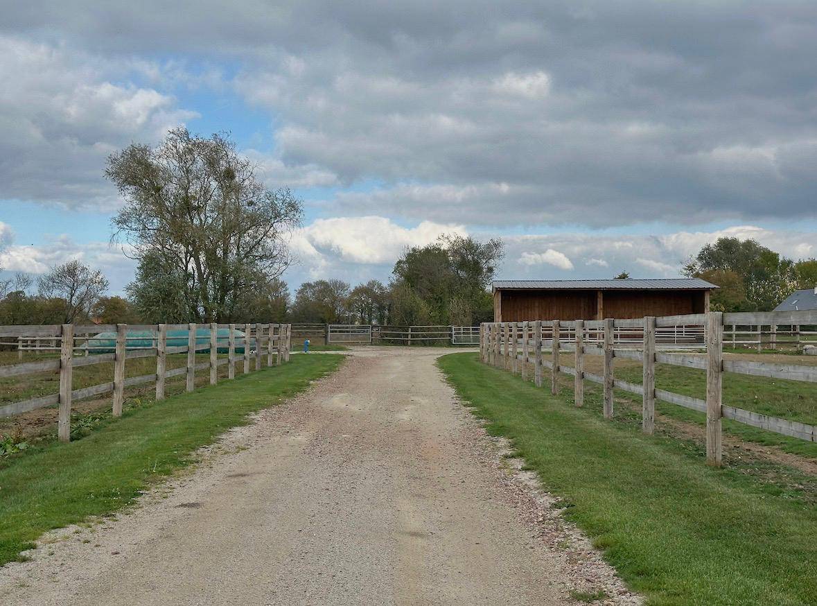 Cuadra de propietarios En venta Calvados