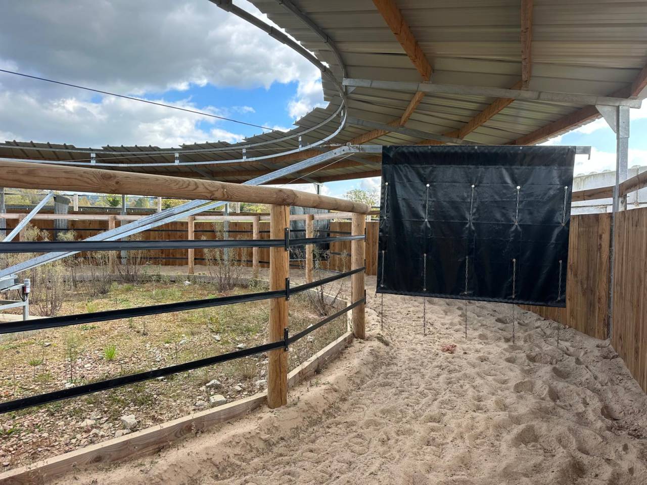 Cuadra de propietarios En venta Calvados