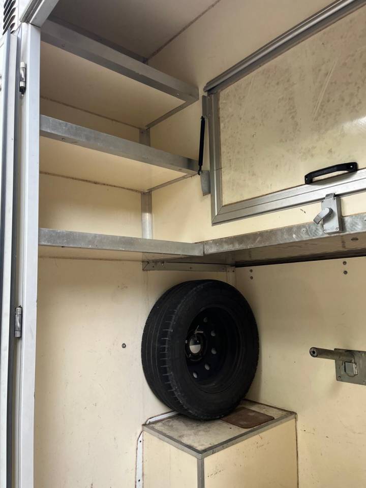 Furgoneta para caballos Les Vans ACR Jumper 2007 De segunda mano