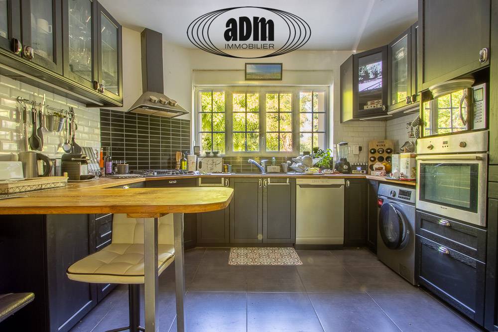 Bonita residencia ecuestre En venta Sena y Marne