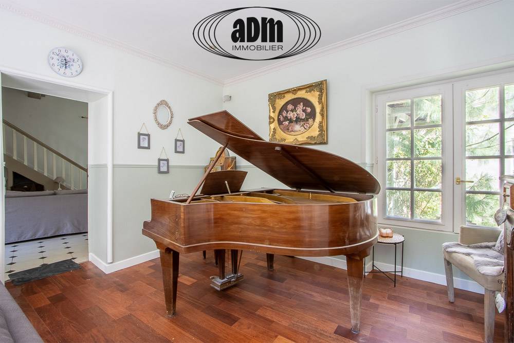 Bonita residencia ecuestre En venta Sena y Marne