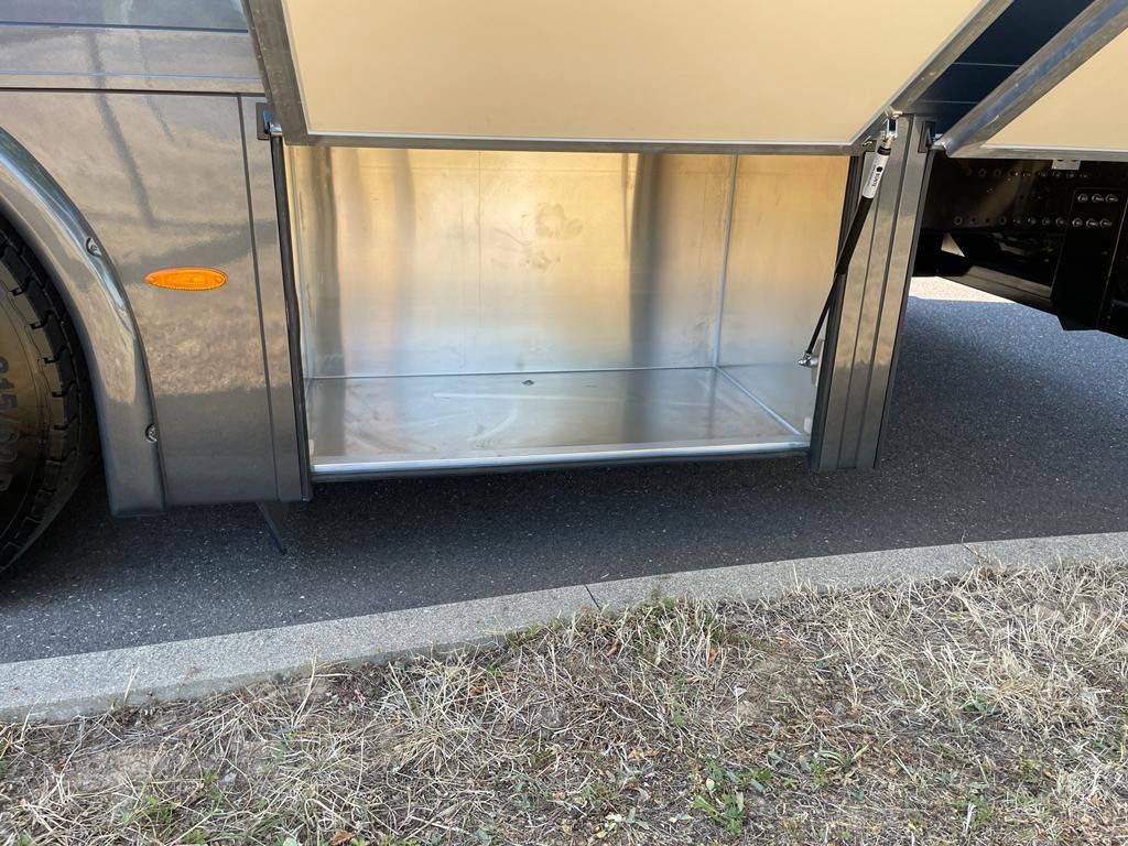 Camión para caballos Man MAN 0 Nuevo