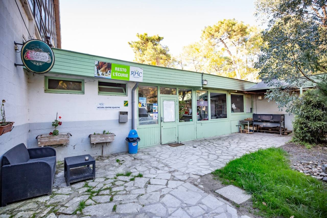 Centro ecuestre En venta Charente Marítimo