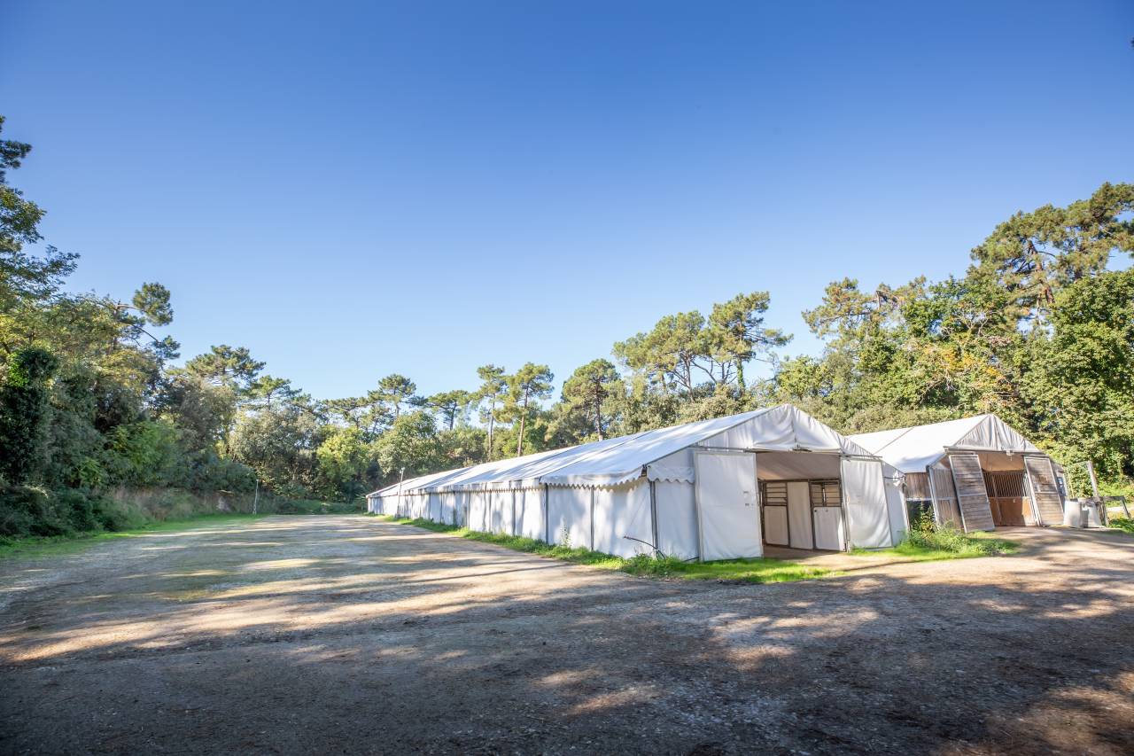 Centro ecuestre En venta Charente Marítimo