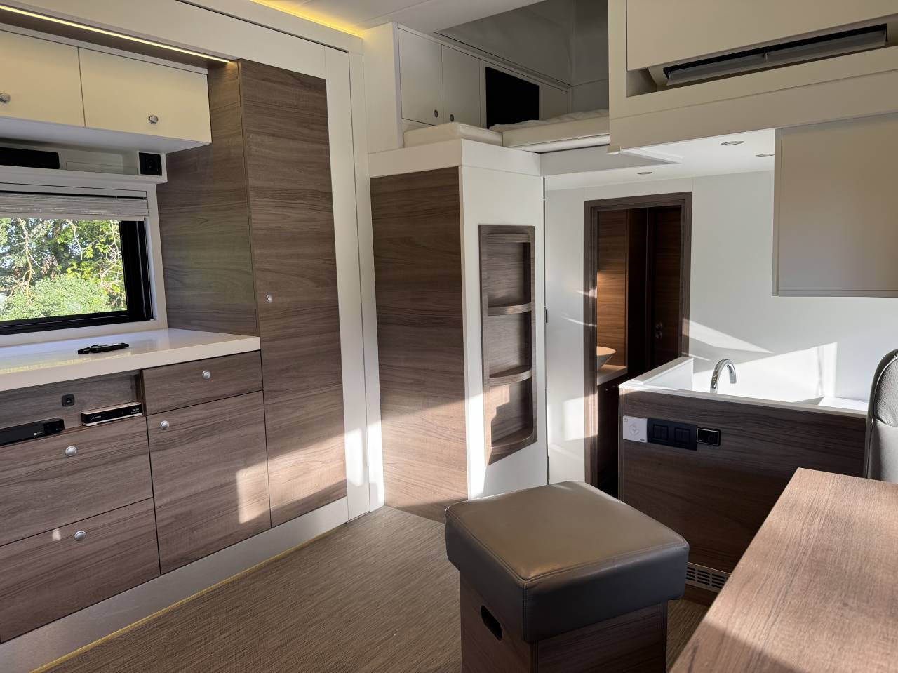 Camión para caballos STX VOLVO 2020 De segunda mano