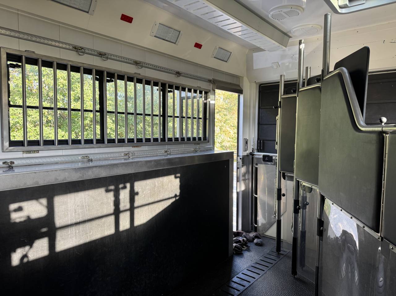 Camión para caballos STX VOLVO 2020 De segunda mano