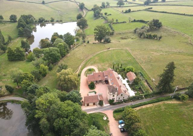 Propiedad ecuestre En venta Saona y Loira