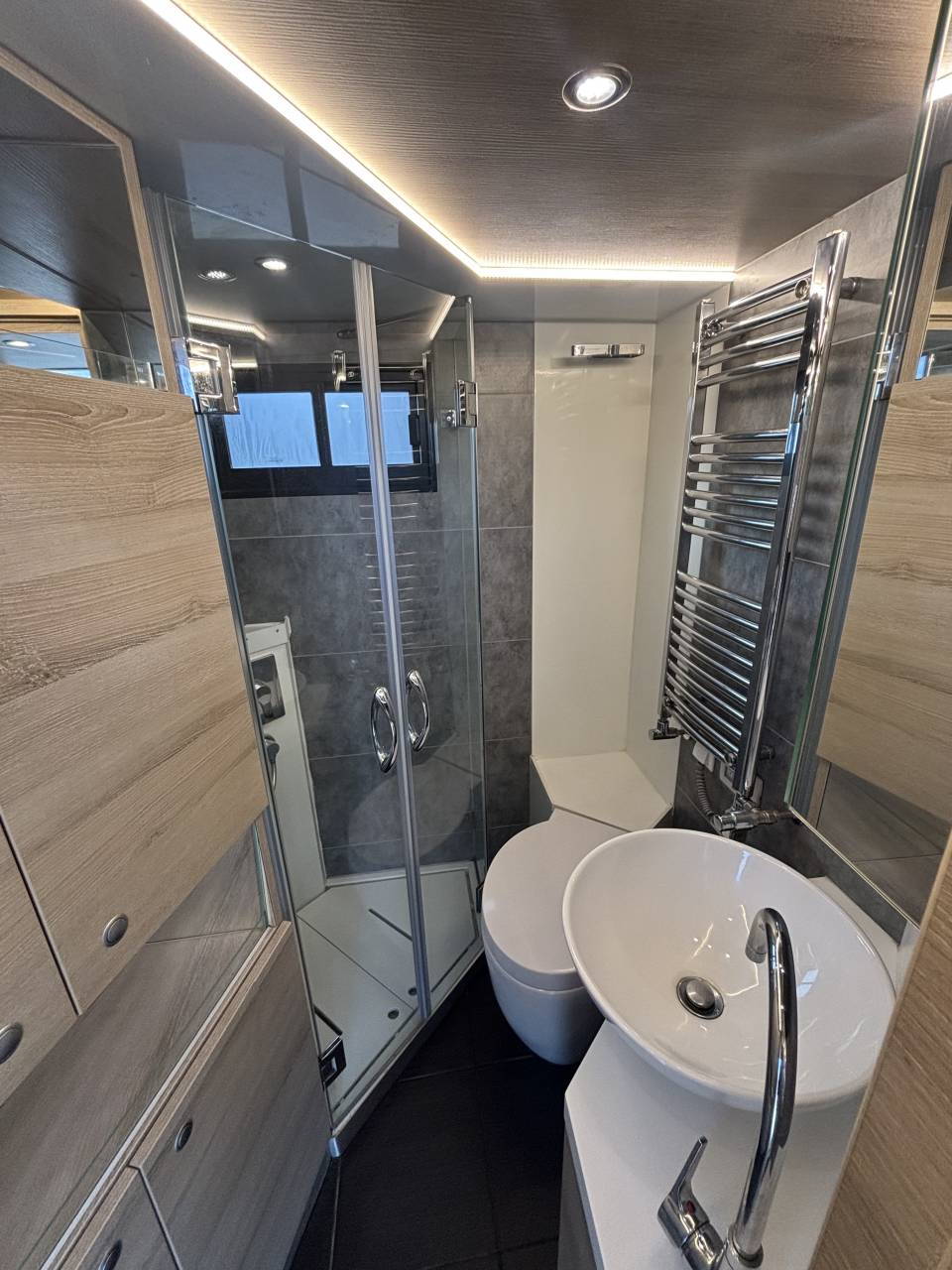 Camión para caballos Volvo  2018 De segunda mano