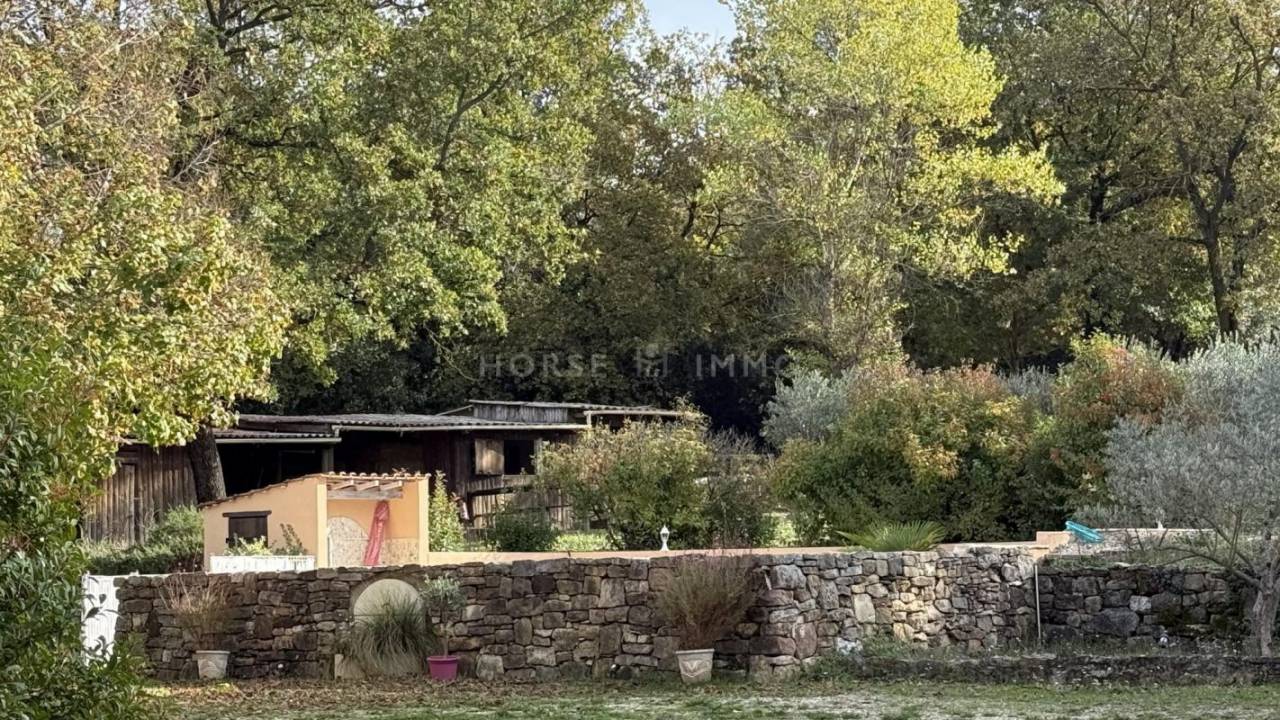 Propiedad ecuestre En venta Var