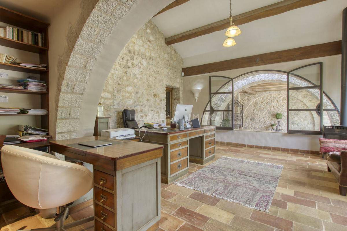 Acaballadero En venta Alpes Marítimos