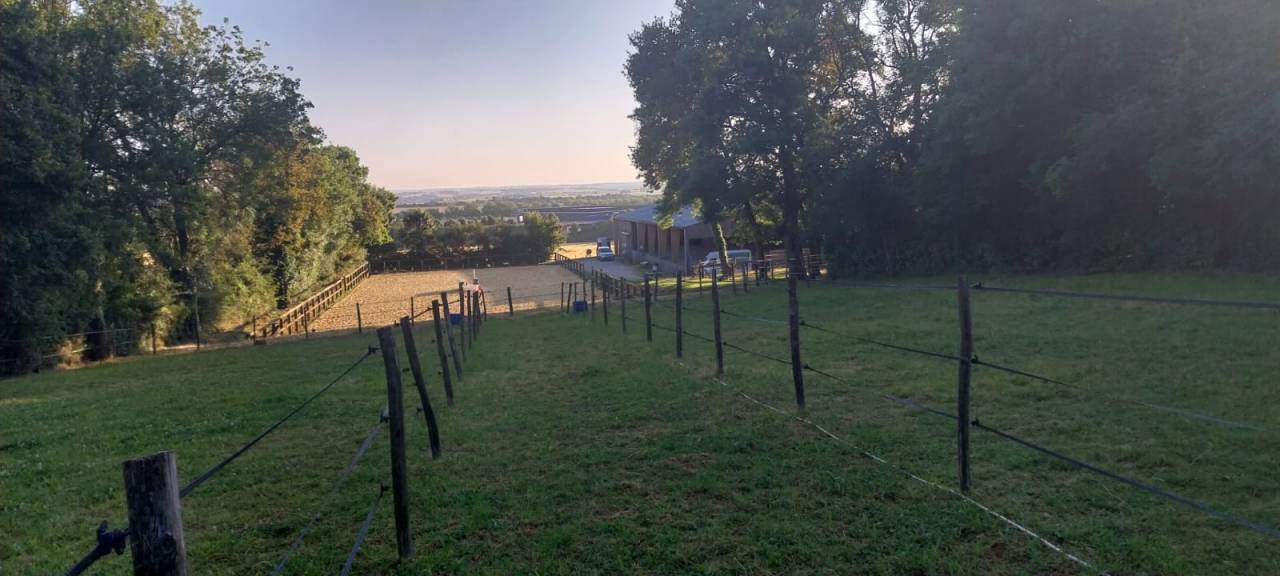 Cuadra de propietarios En venta Deux-Sèvres