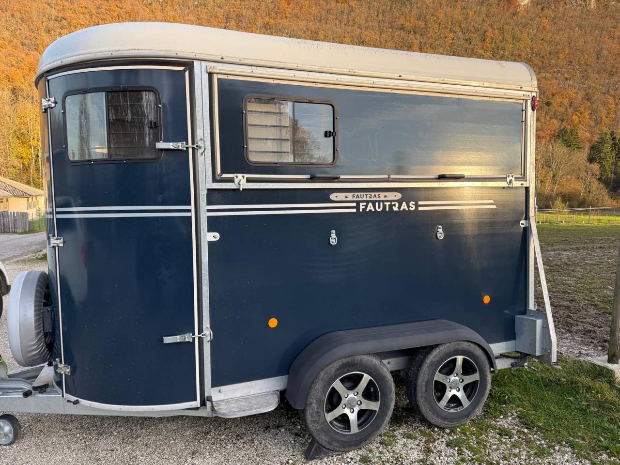 Van caballos Fautras Oblic +2 2 Caballos 2023 De segunda mano