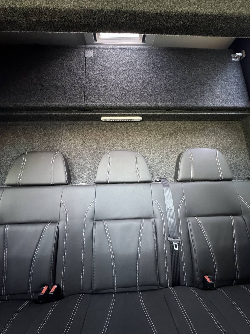 Furgoneta para caballos Ameline RENAULT MASTER HARAS  2025 Nuevo