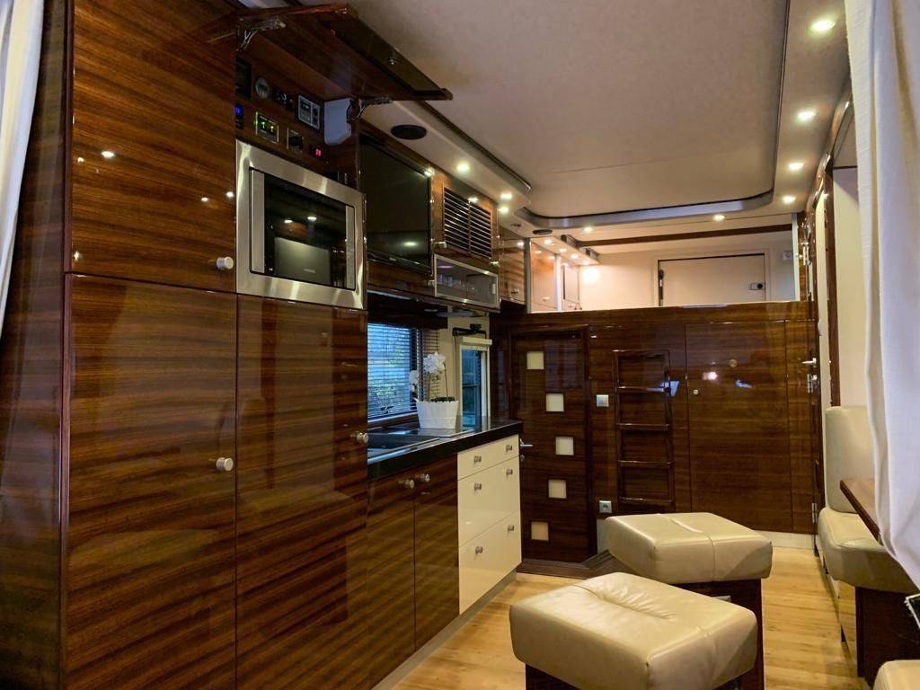 Camión para caballos Scania SCANIA 0 De segunda mano