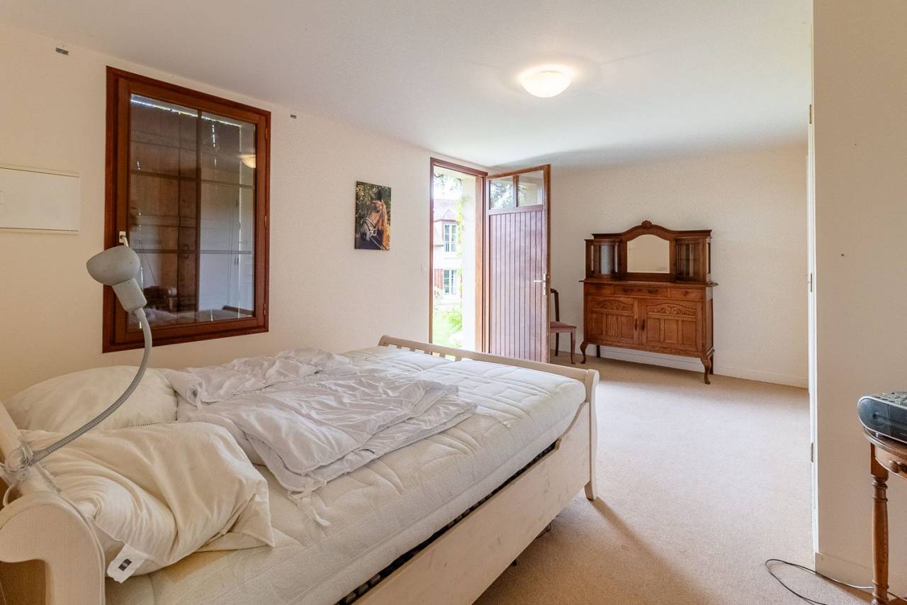 Propiedad ecuestre En venta Ni&egrave;vre