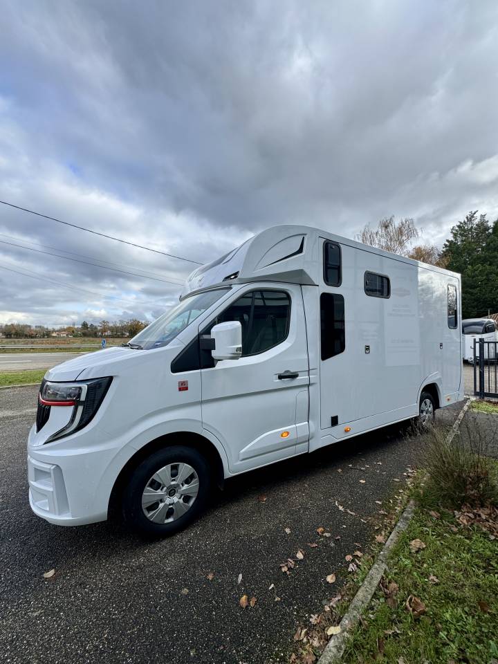 Furgoneta para caballos Ameline Renault Master 2025 Nuevo