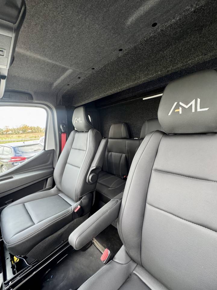 Furgoneta para caballos Ameline Renault Master 2025 Nuevo