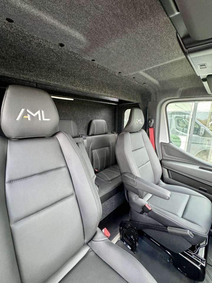 Furgoneta para caballos Ameline Renault Master 2025 Nuevo