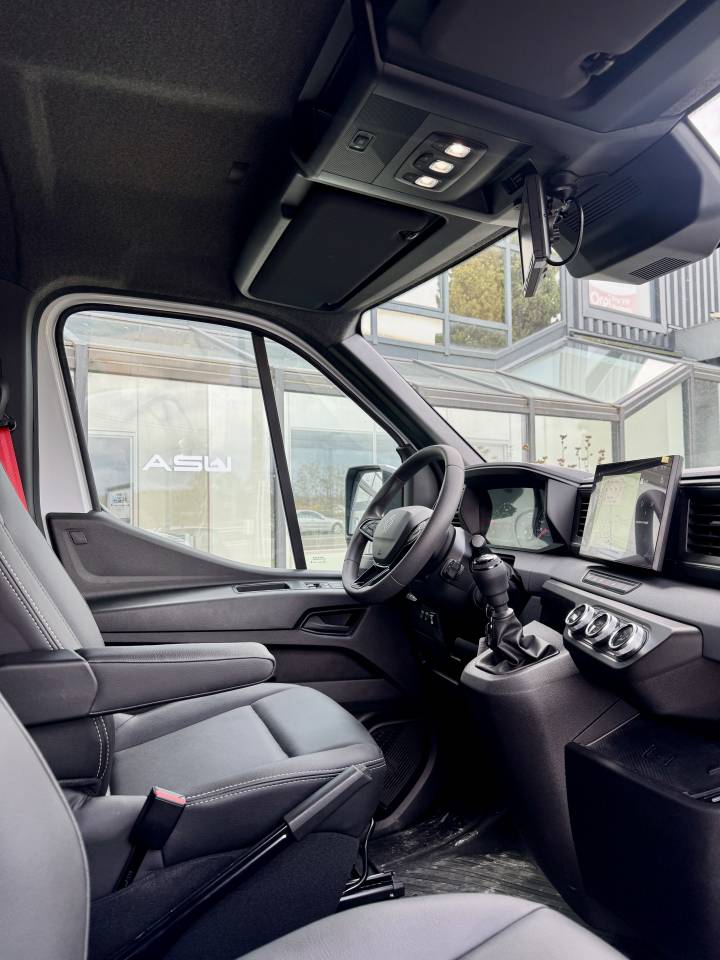 Furgoneta para caballos Ameline Renault Master 2025 Nuevo