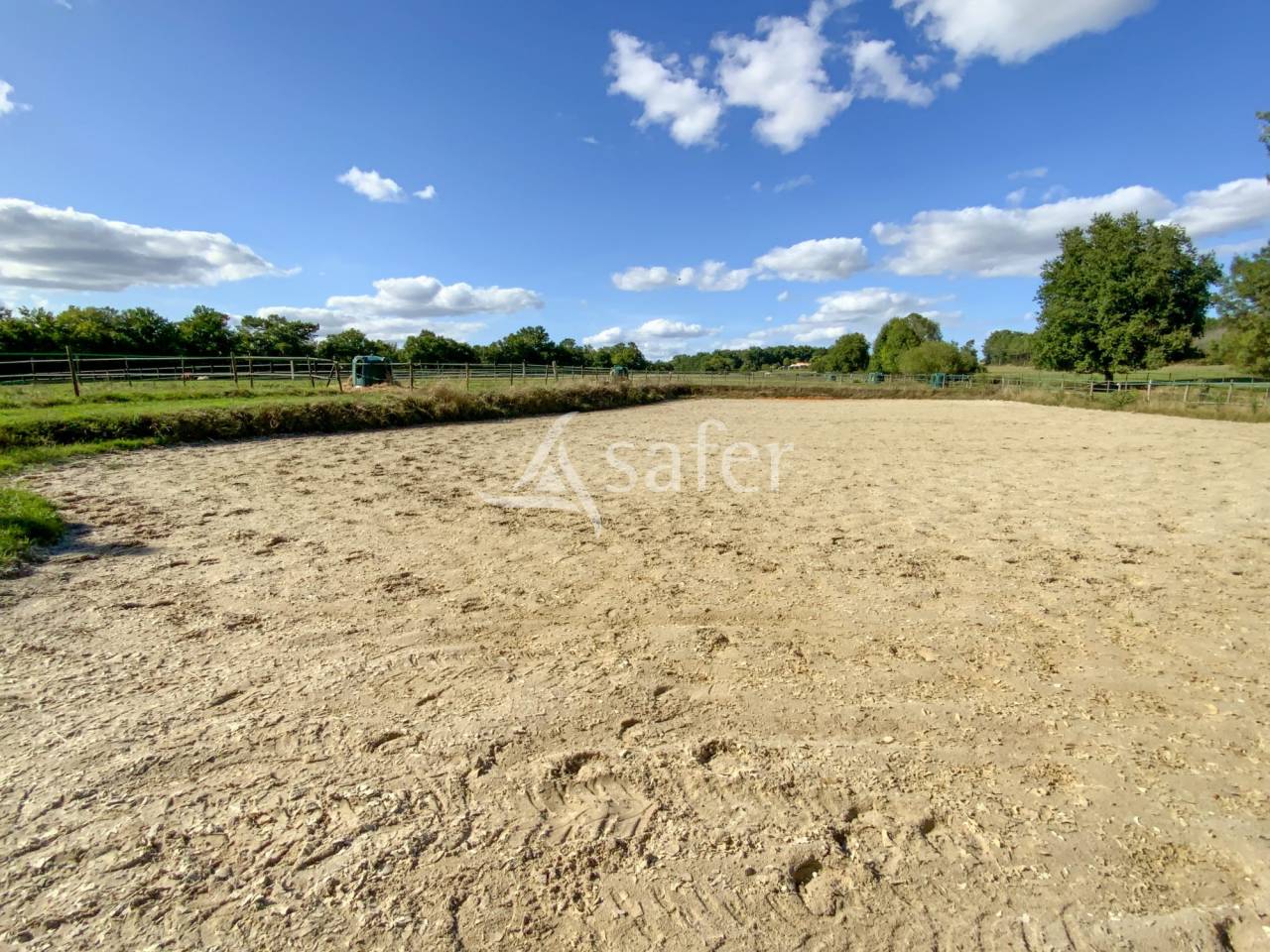 Explotación agrícola En venta Charente Marítimo