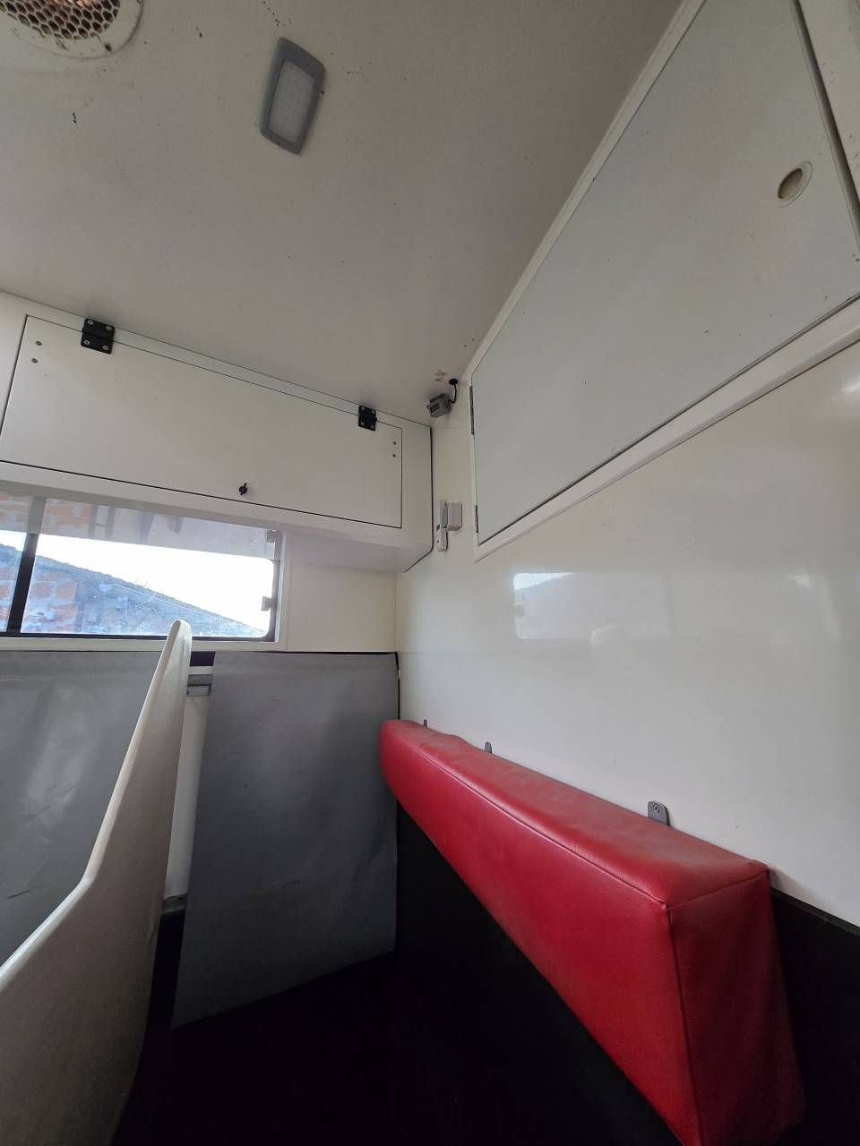 Camión para caballos Volvo FH 460CH EURO6 2017 De segunda mano