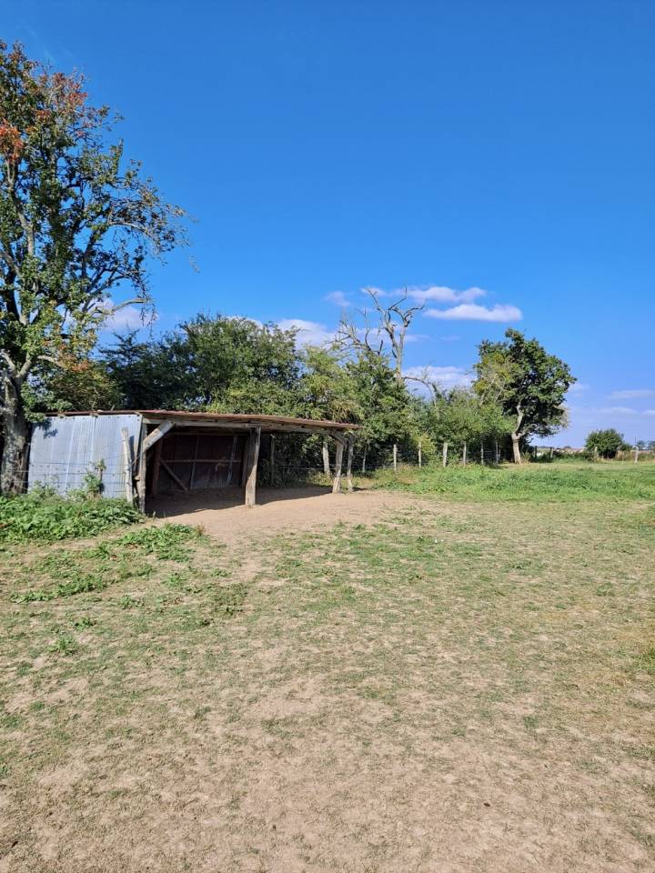 Cuadra de propietarios En venta Sena y Marne