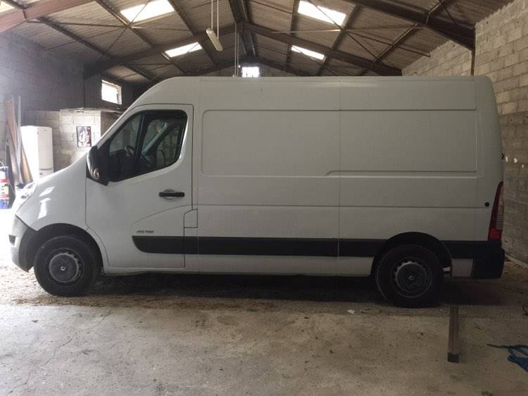 Furgoneta para caballos - Otra marca -  2025 De segunda mano