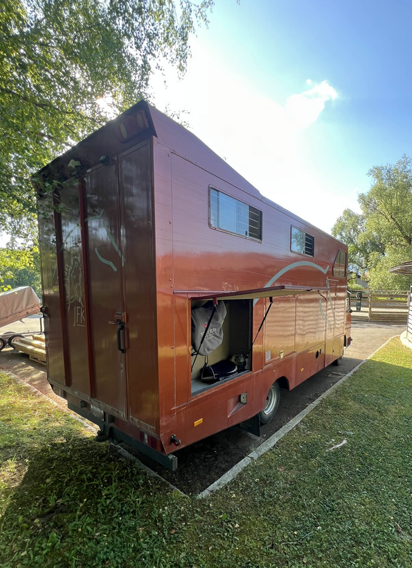Camión para caballos Mercedes Mercedes Atego  1998 De segunda mano