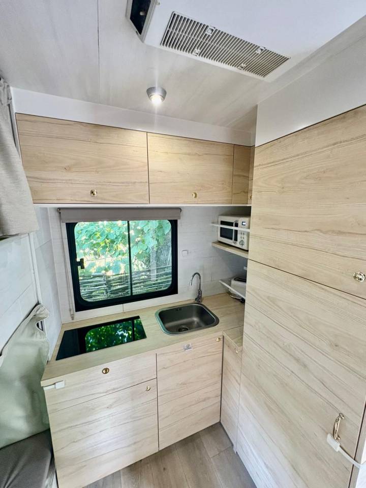 Camión para caballos Iveco  IVECO 280 hp 2001 De segunda mano