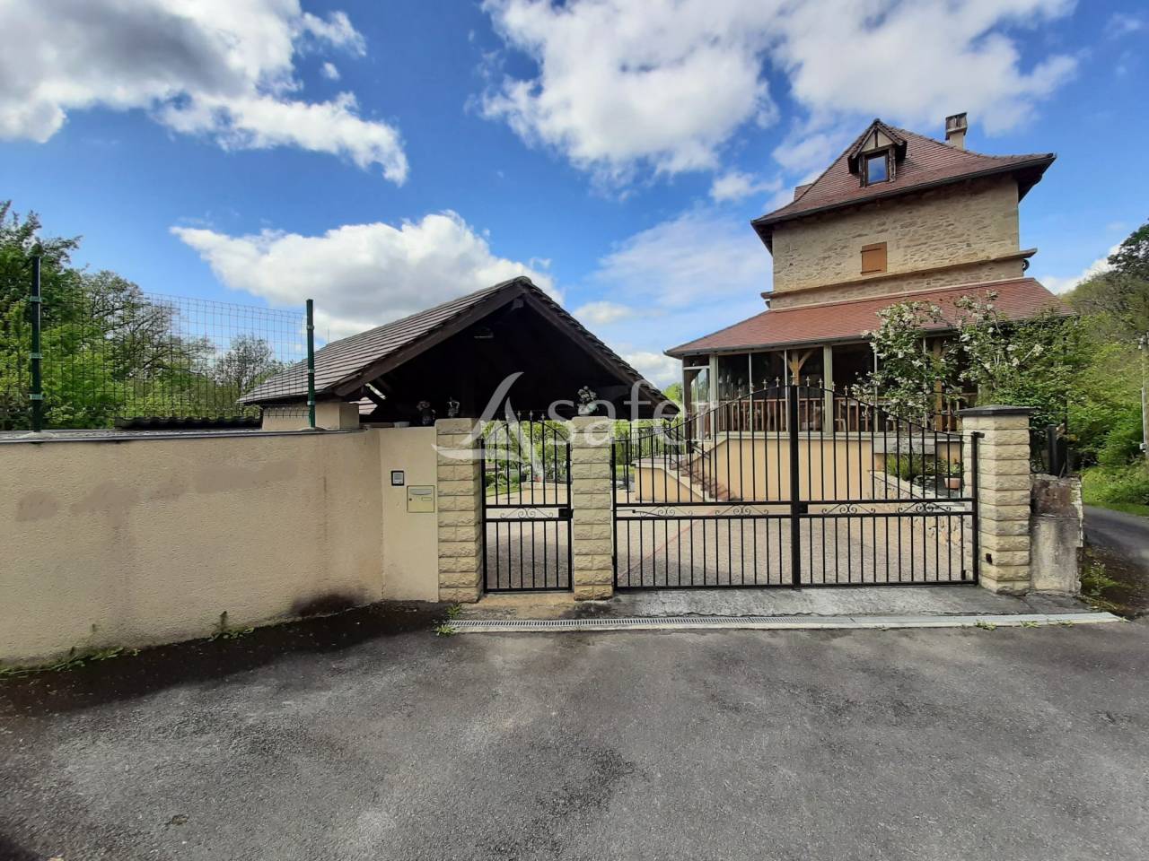 Explotaci&oacute;n hortensa En venta Lot