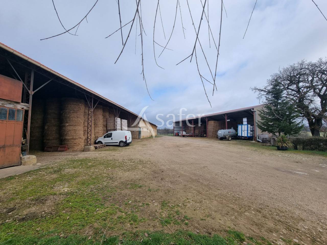 Explotaci&oacute;n ovina En venta Lot